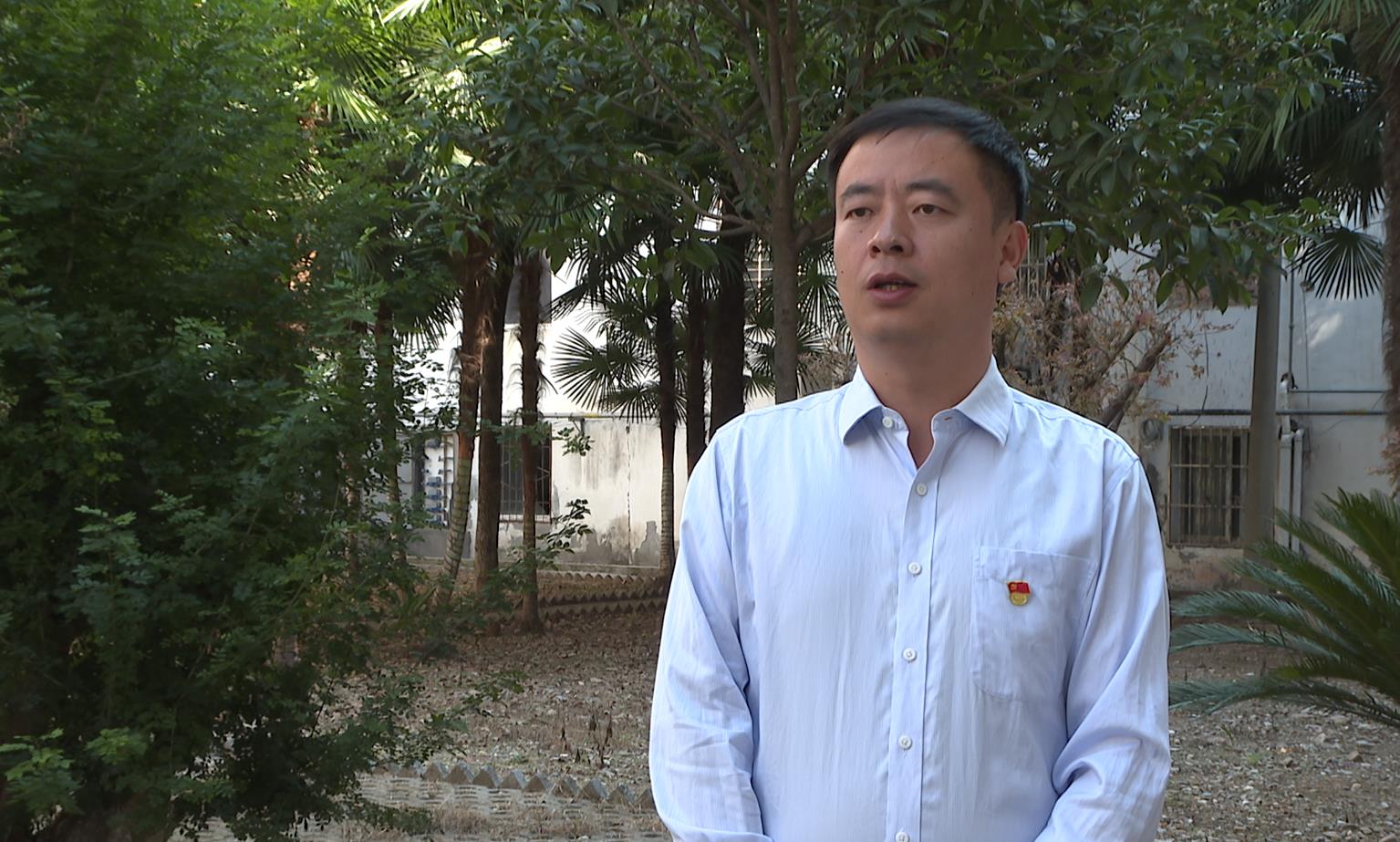 习家店镇干部群众热议党的二十大报告_云上丹江口