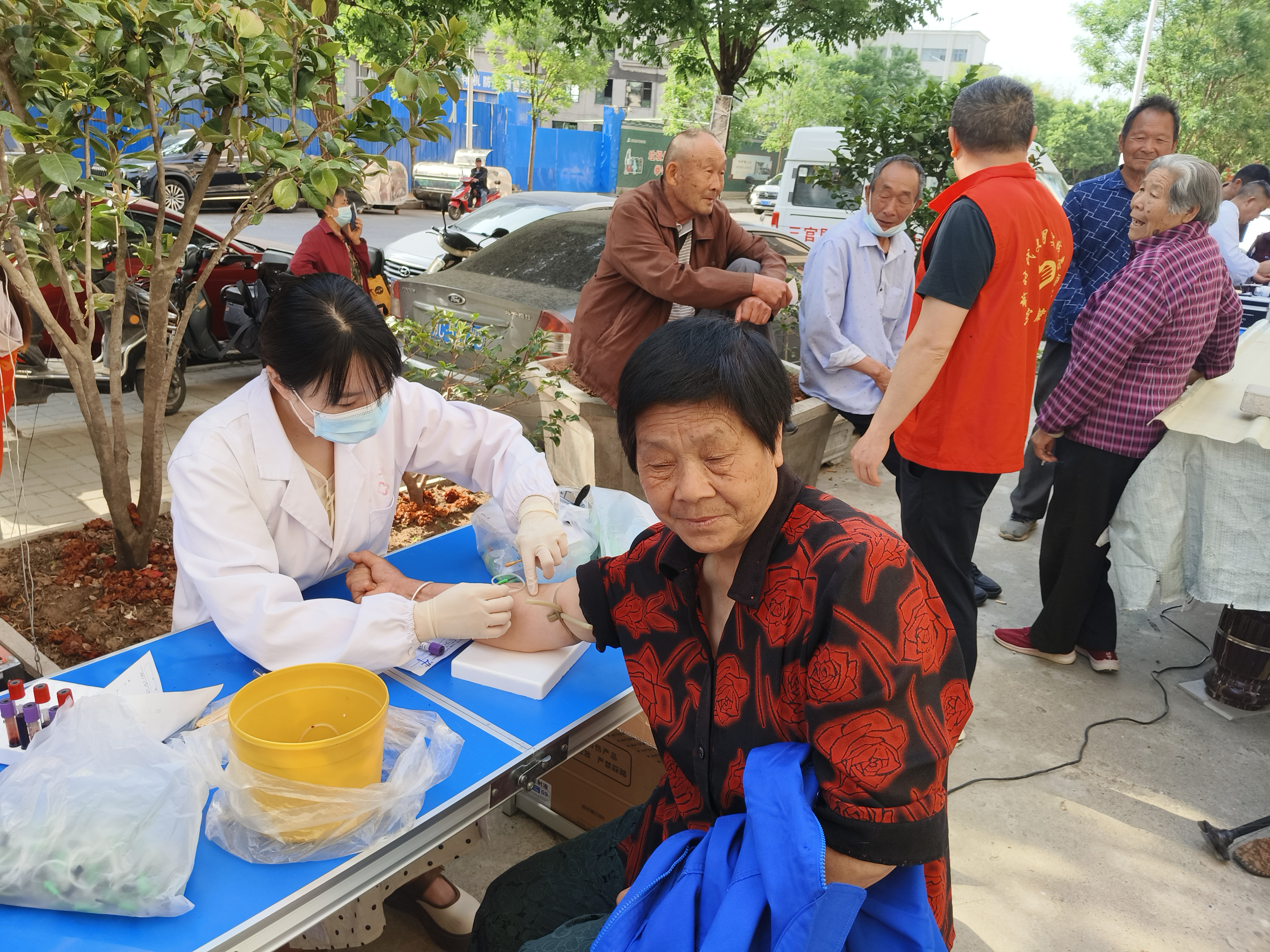 北京胸科医院检查陪护加挂号老人体检全程引导，安稳完成检查的简单介绍