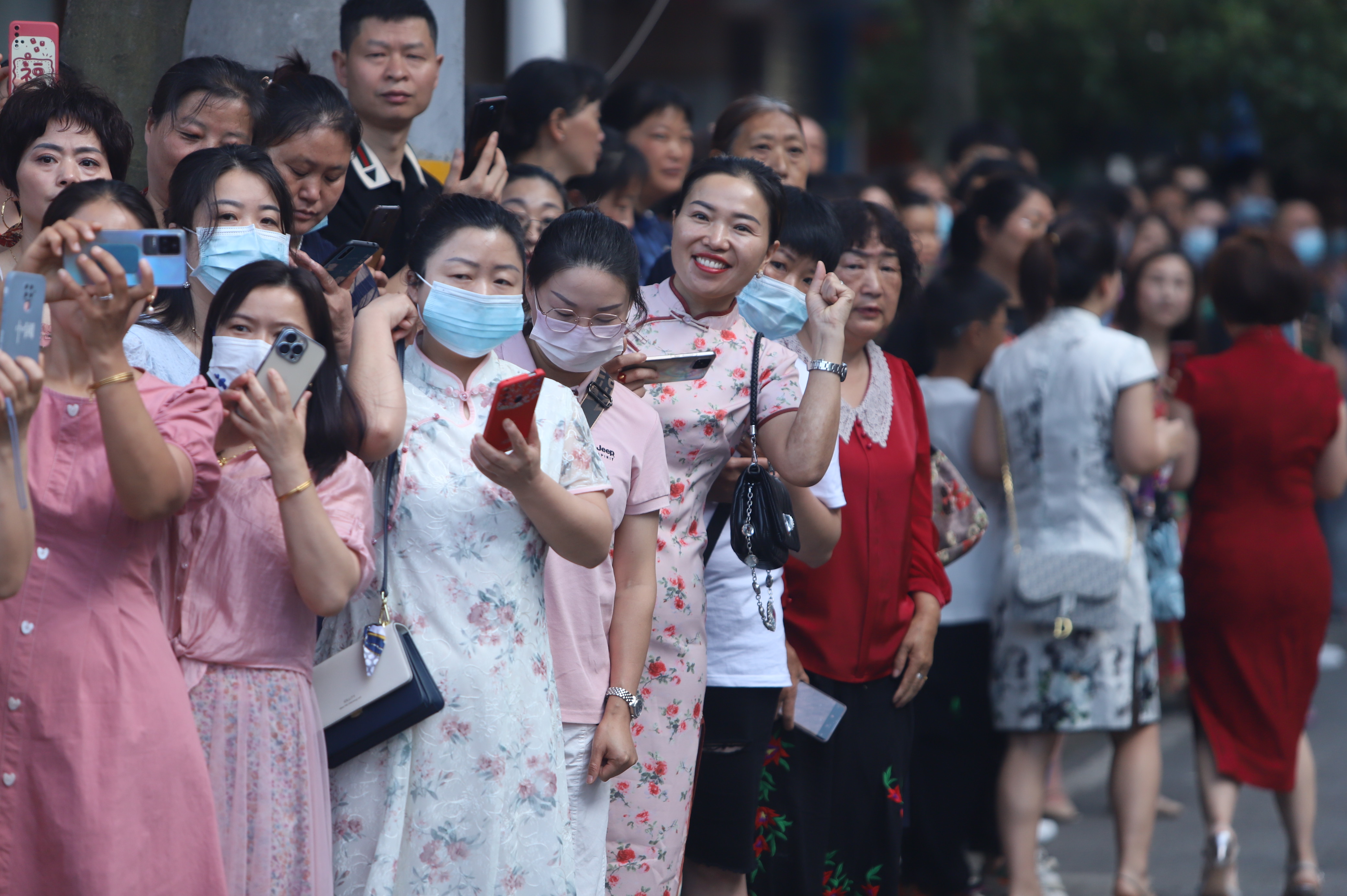 高考现场图片高清图片