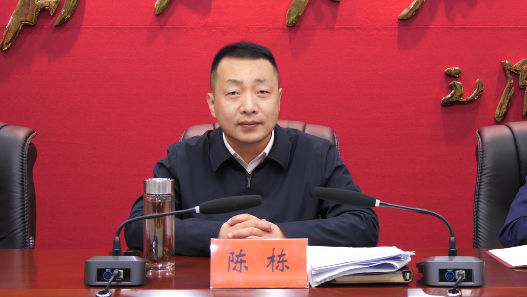 陈栋指出,南漳体育中心项目是一件惠及百姓,利及长远的民生实事,将