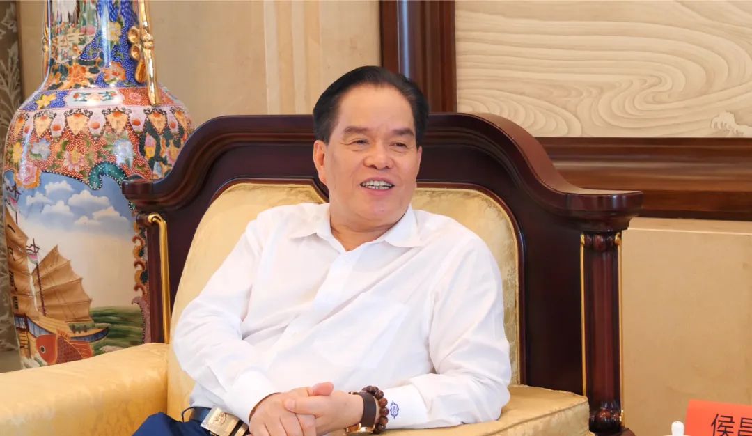 侯昌财对罗兴斌一行到访表示热烈欢迎,对南漳县委,县政府长期支持源昌