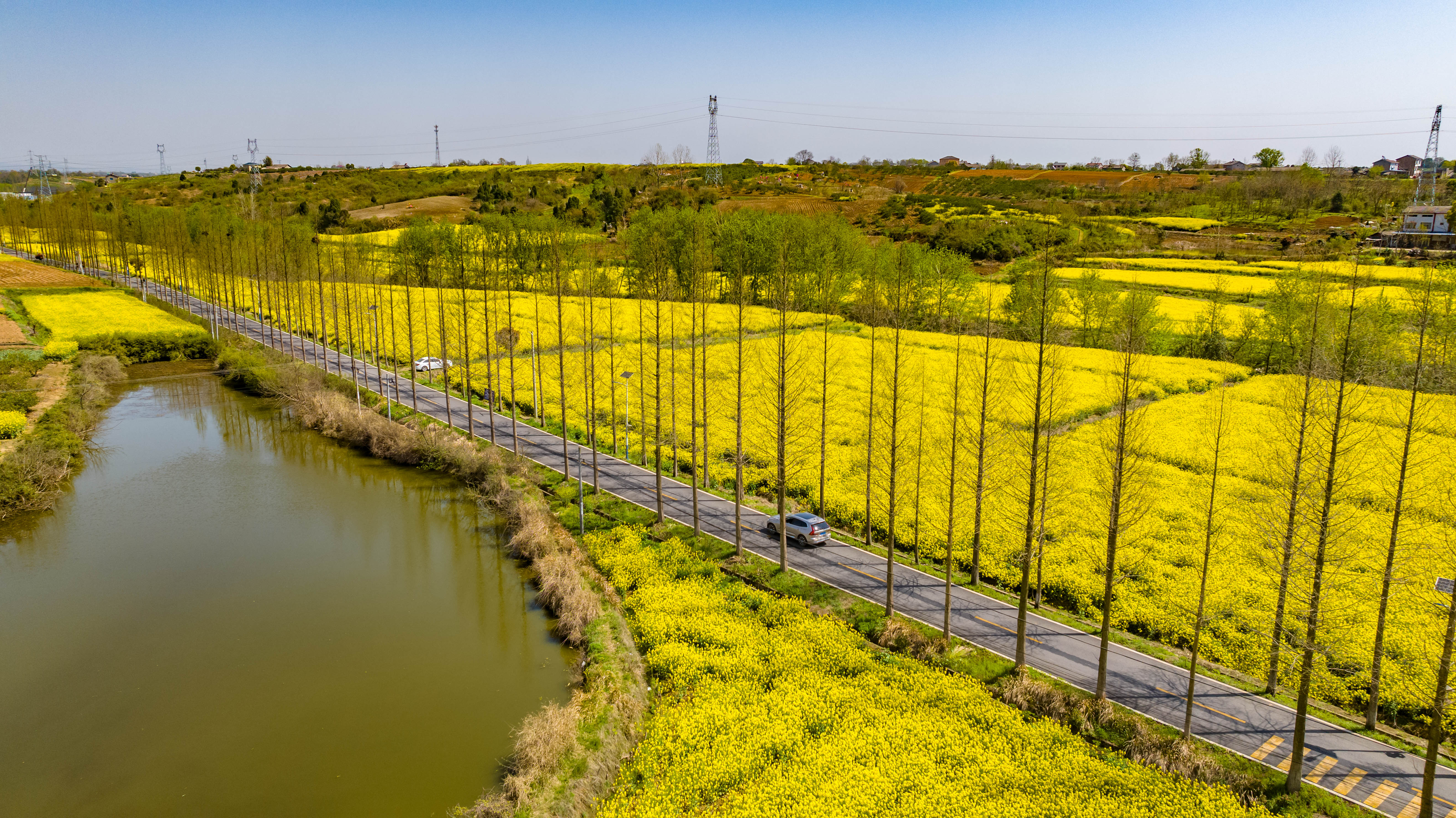 航拍金色玛瑙河